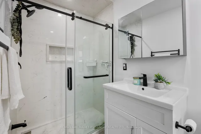 Additional image 23 of 41 Silo Crt