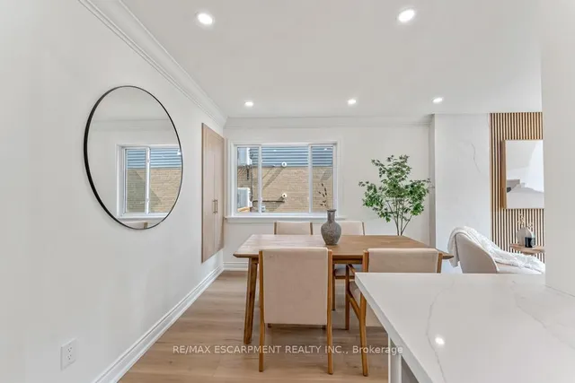 Additional image 10 of 48 Ferrara St