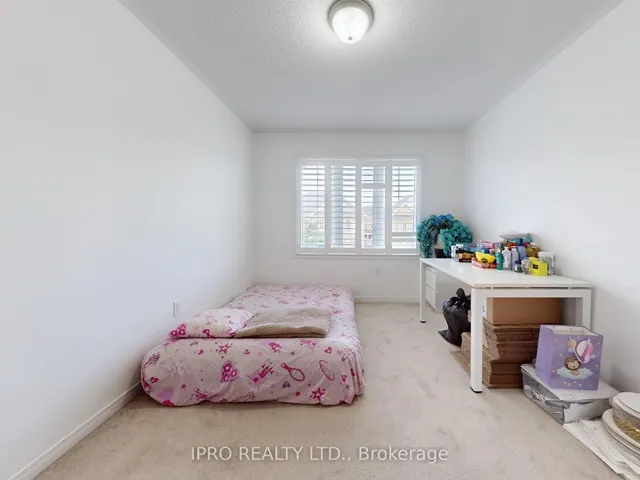 Additional image 32 of 28 Yellowknife Rd