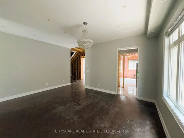 Additional image 13 of 7 Avatar Cres