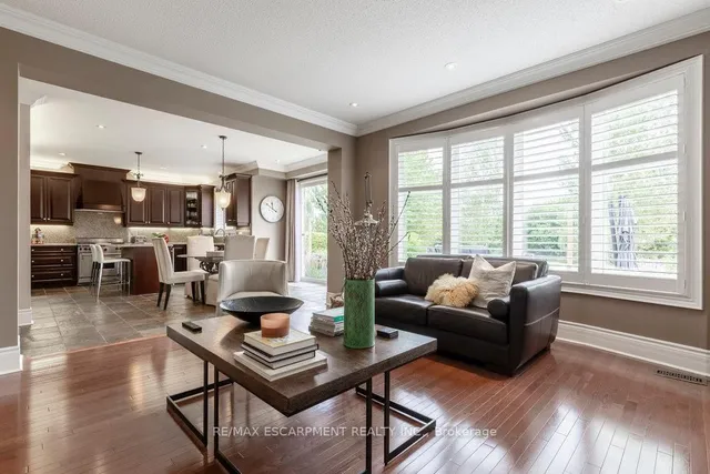 Additional image 14 of 4212 Kane Cres