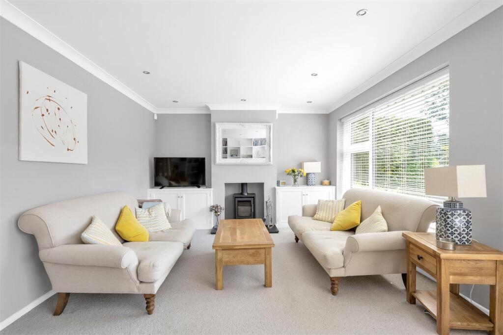 Additional image 5 of Broadfields, Harpenden