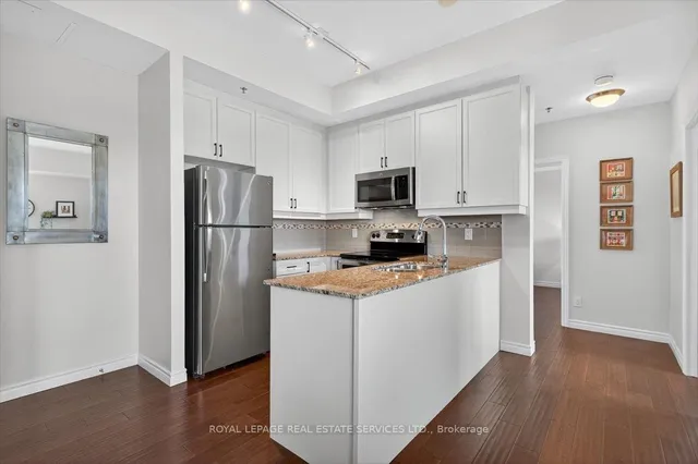 Additional image 17 of 34 Plains Rd Unit 501