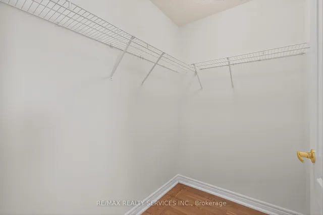 Additional image 6 of 18 Fishing Cres