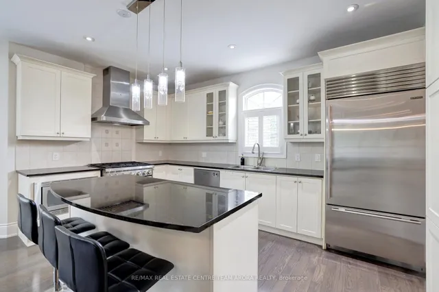 Additional image 19 of 1 Alameda St