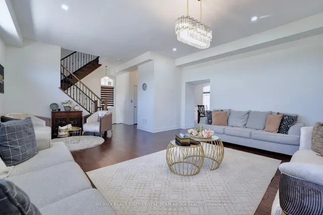 Additional image 10 of 2171 Royal Gala Circ