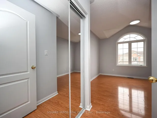 Additional image 33 of 19 PENSTOCK St