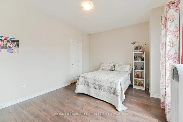 Additional image 36 of 9 Bavenden Cres