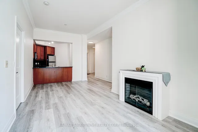 Additional image 17 of 90 Absolute Ave Unit 2705