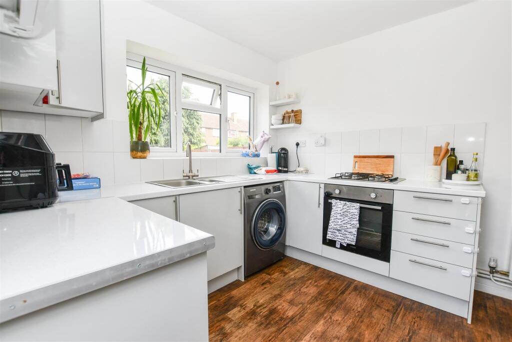 Additional image 5 of Sanders Close, London Colney, St. Albans