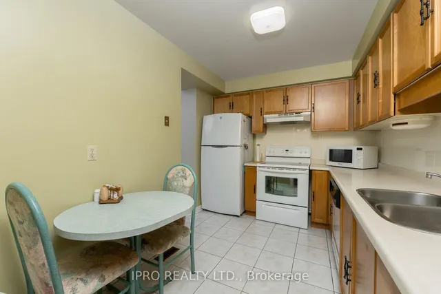 Additional image 17 of 10 Healthcliff Sq