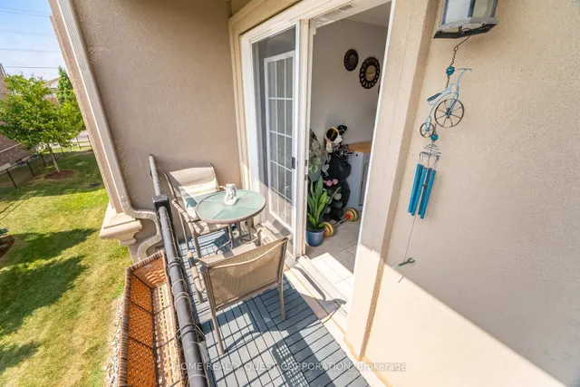 Additional image 32 of 1340 Main St Unit 212