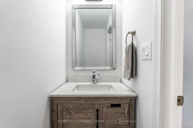 Additional image 15 of 12 EMICK Dr