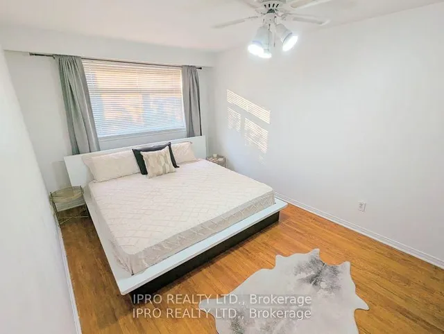 Additional image 14 of 52 Vodden Crt