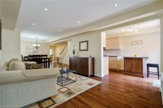 Additional image 9 of 2626 Armour Cres