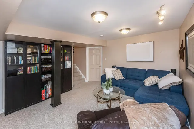 Additional image 22 of 17 Saddletree Tr