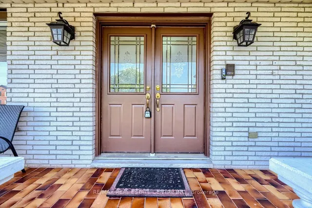 Additional image 4 of 16 Vogue Crt