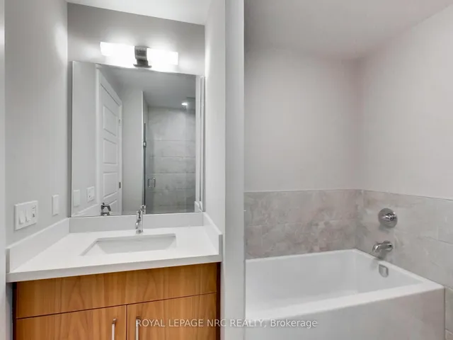 Additional image 29 of 2025 Maria St Unit 405