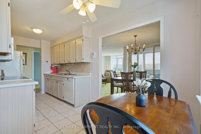 Additional image 16 of 30 Harrisford St Unit 908