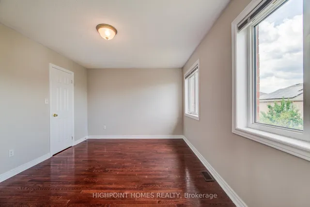 Additional image 16 of 411 Cedric Terr