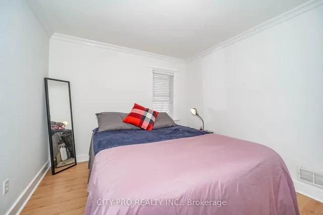 Additional image 12 of 443 5th Concession Rd