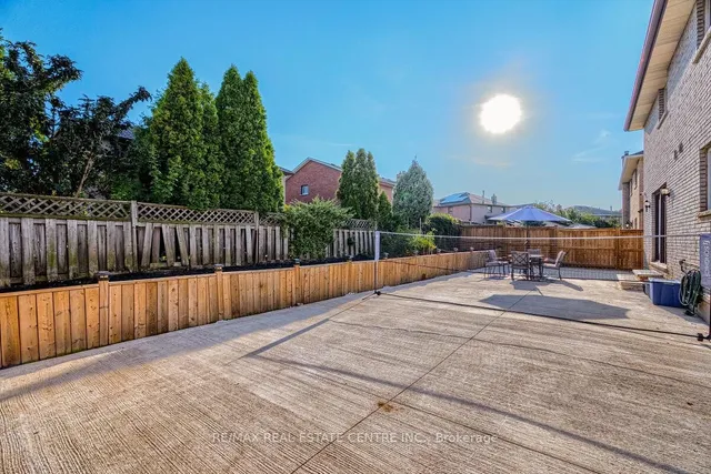 Additional image 41 of 16 Vogue Crt