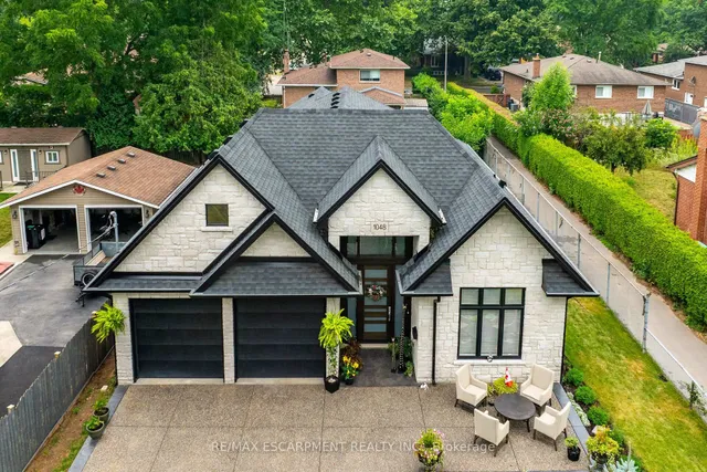 Additional image 2 of 1048 Dovercourt Ave