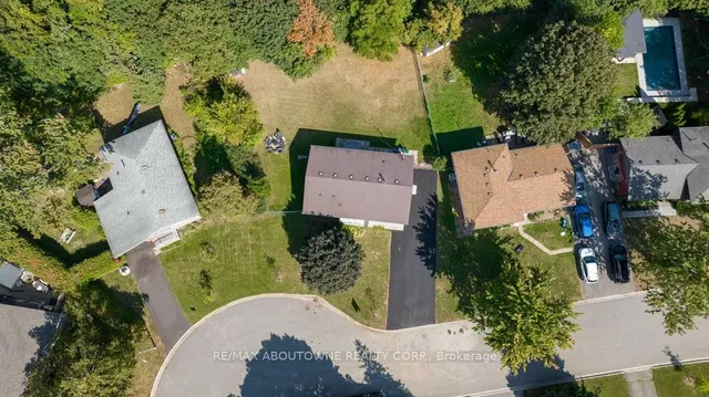 Additional image 5 of 419 Erindale Dr