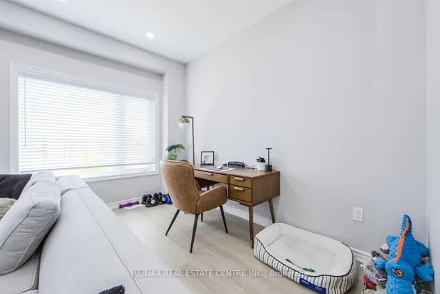 Additional image 11 of 52 SENTINEL Lane