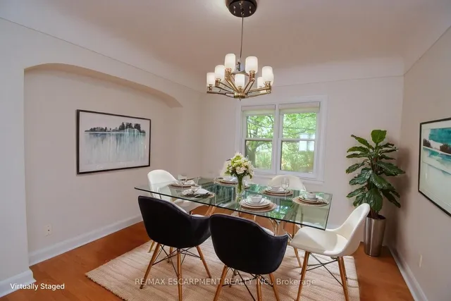 Additional image 14 of 136 Glen Rd