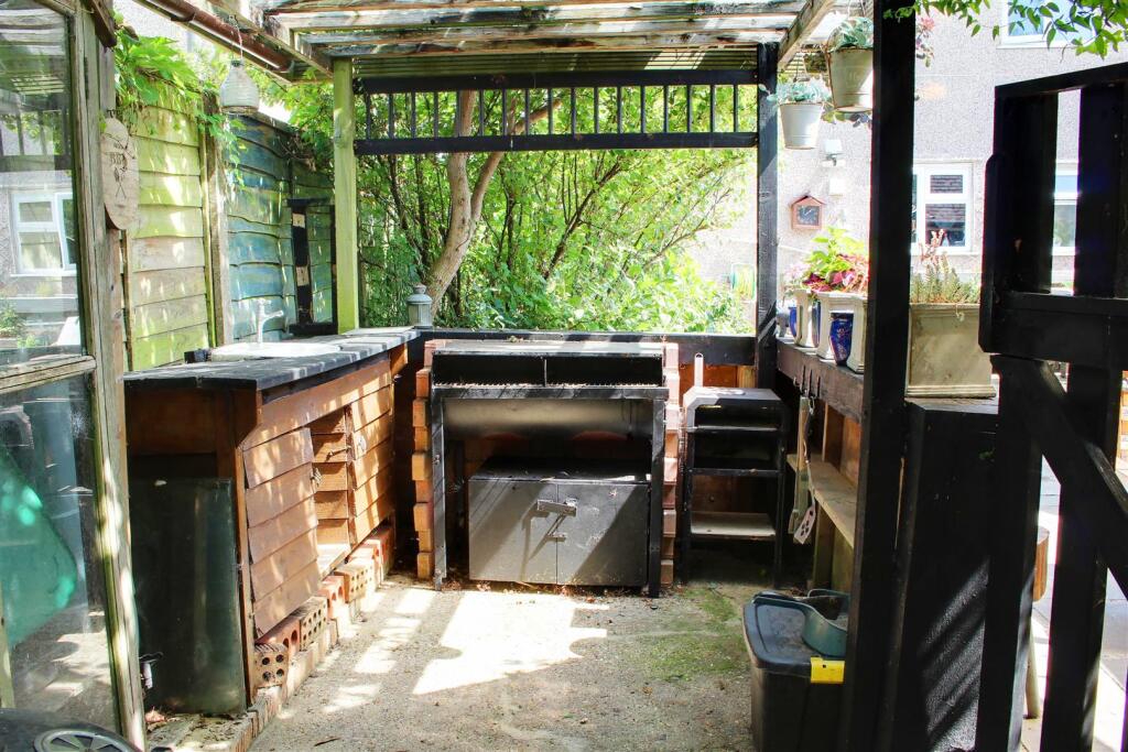 Additional image 18 of Parsonage Lane, Welham Green