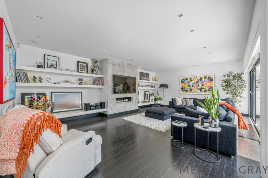 Additional image 9 of North Lodge, The Drive, Brookmans Park, AL9