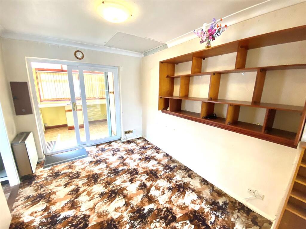 Additional image 4 of Twysdens Terrace, Welham Green