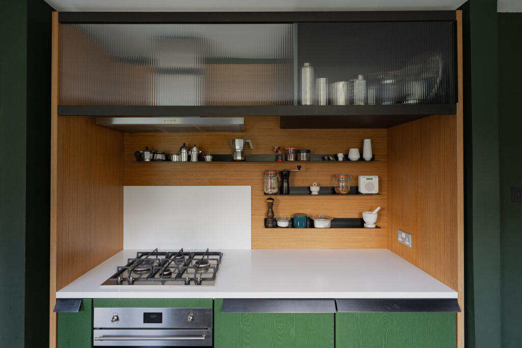 Additional image 16 of The Holdings, The Ryde, Hatfield, Hertfordshire