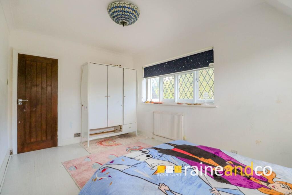 Additional image 42 of Great North Road, Bell Bar, Brookmans Park