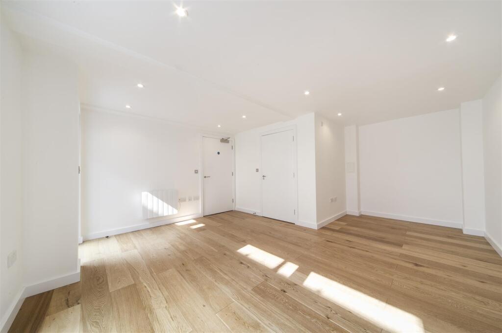 Additional image 8 of Tenby Street, Birmingham, B1