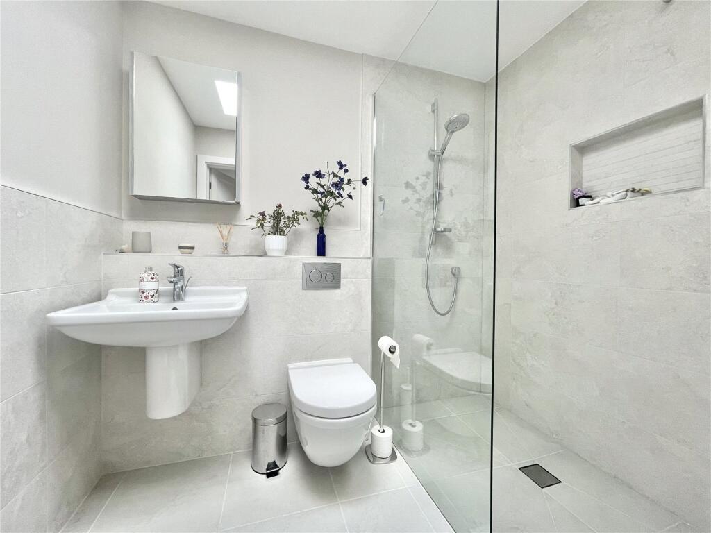 Additional image 17 of Brockswood Lane, Welwyn Garden City, Hertforshire, AL8