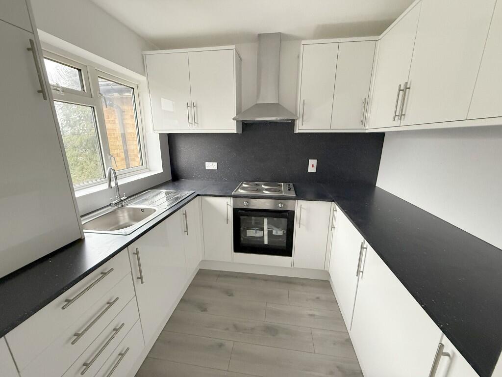 Additional image 2 of Station Close, AL9