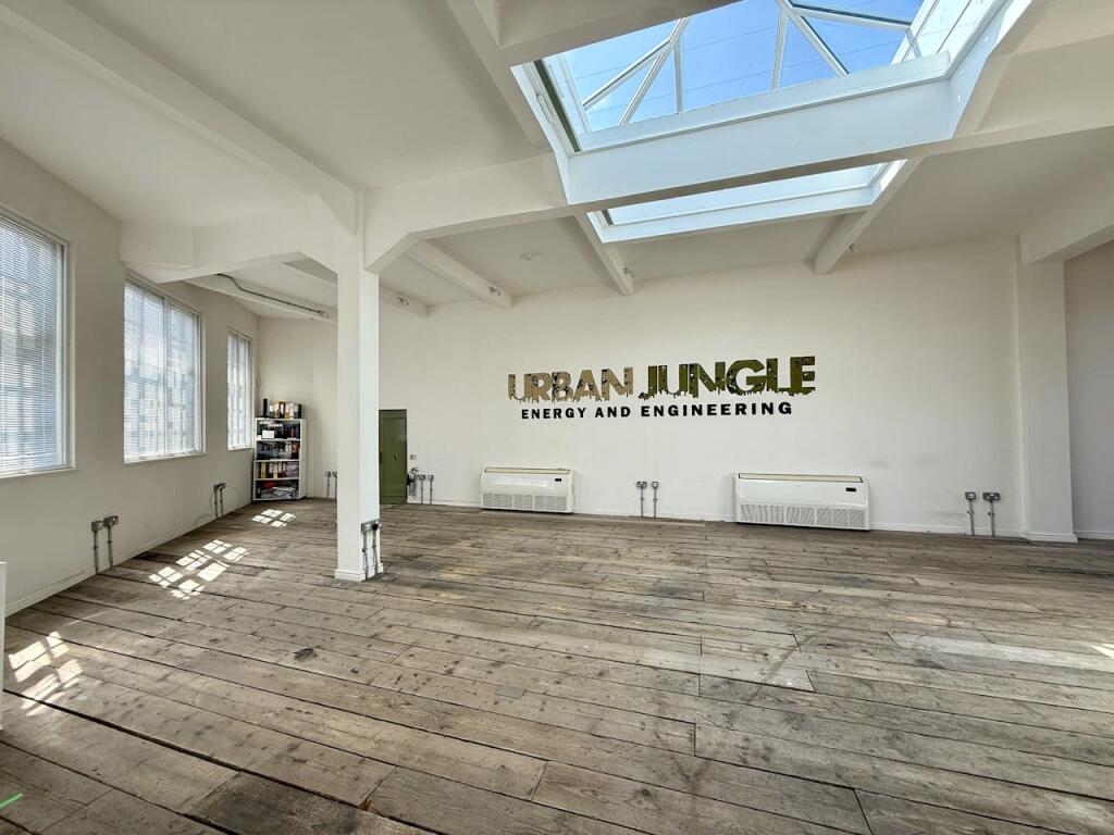 Additional image 3 of First Floor Directors Office, Great Hampton Row, Birmingham, B19 3JP