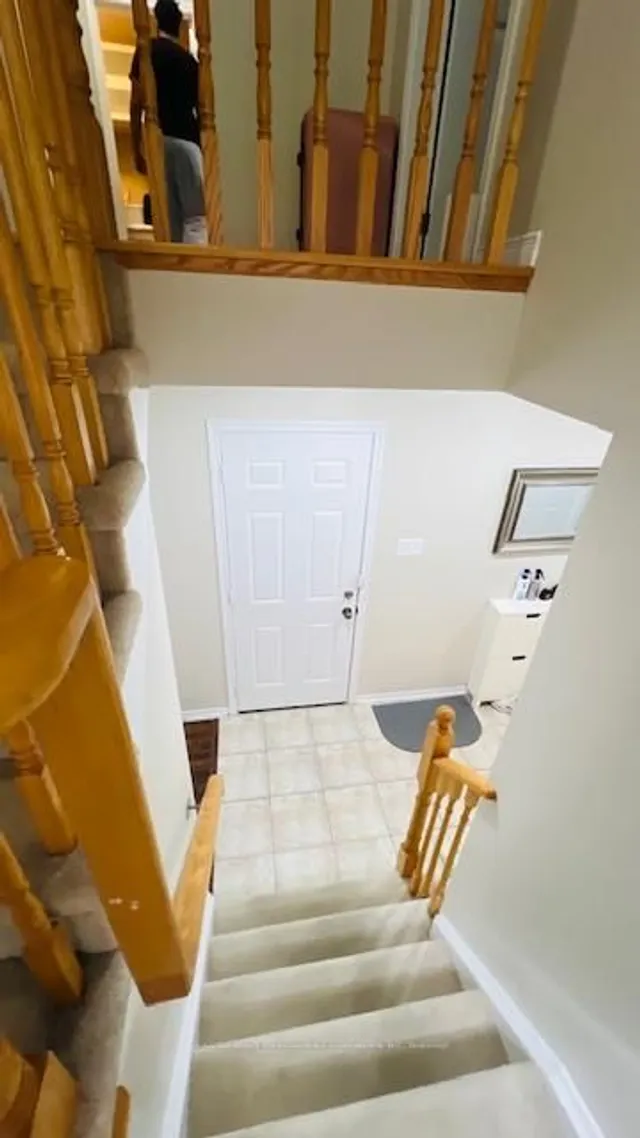 Additional image 22 of 32 CLEGHORN Dr