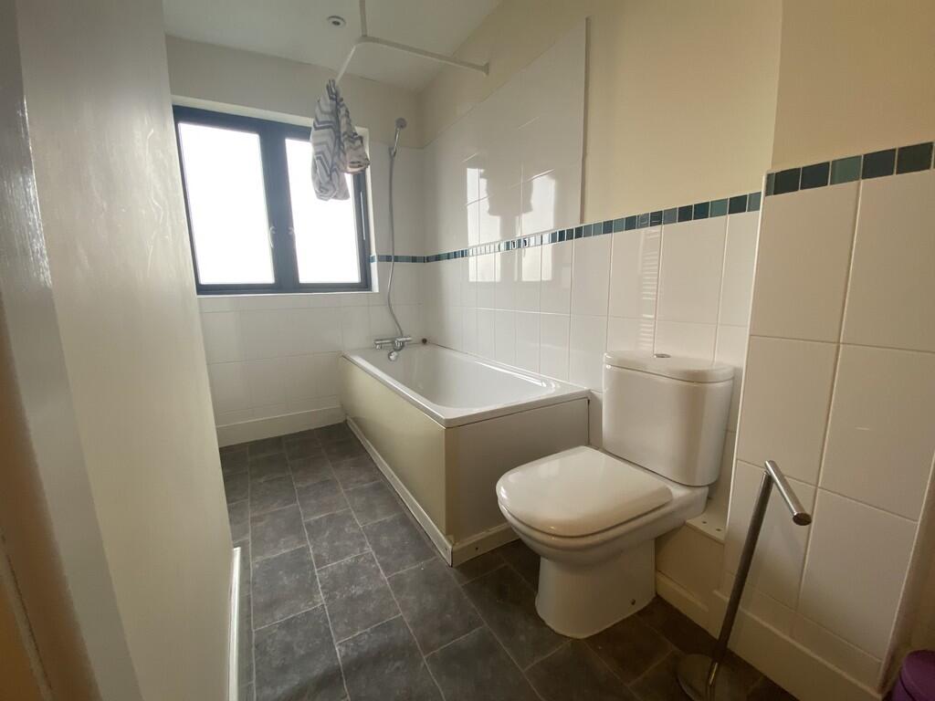 Additional image 9 of Langley Walk, City Centre