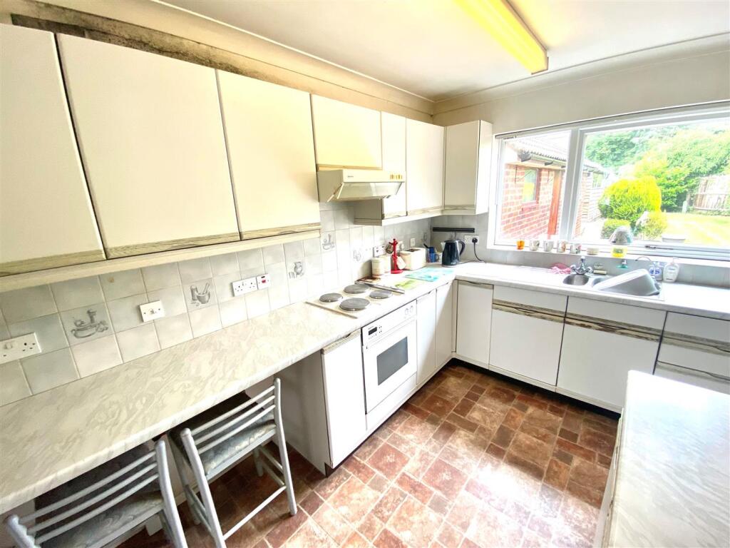Additional image 3 of Twysdens Terrace, Welham Green