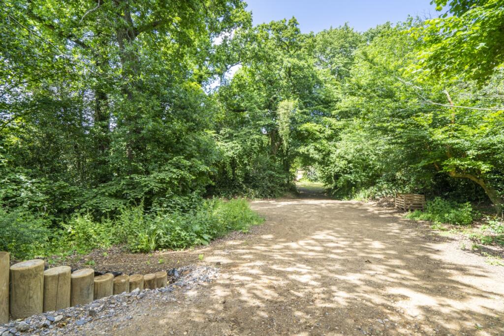 Additional image 17 of Brockswood Lane, Welwyn, AL8