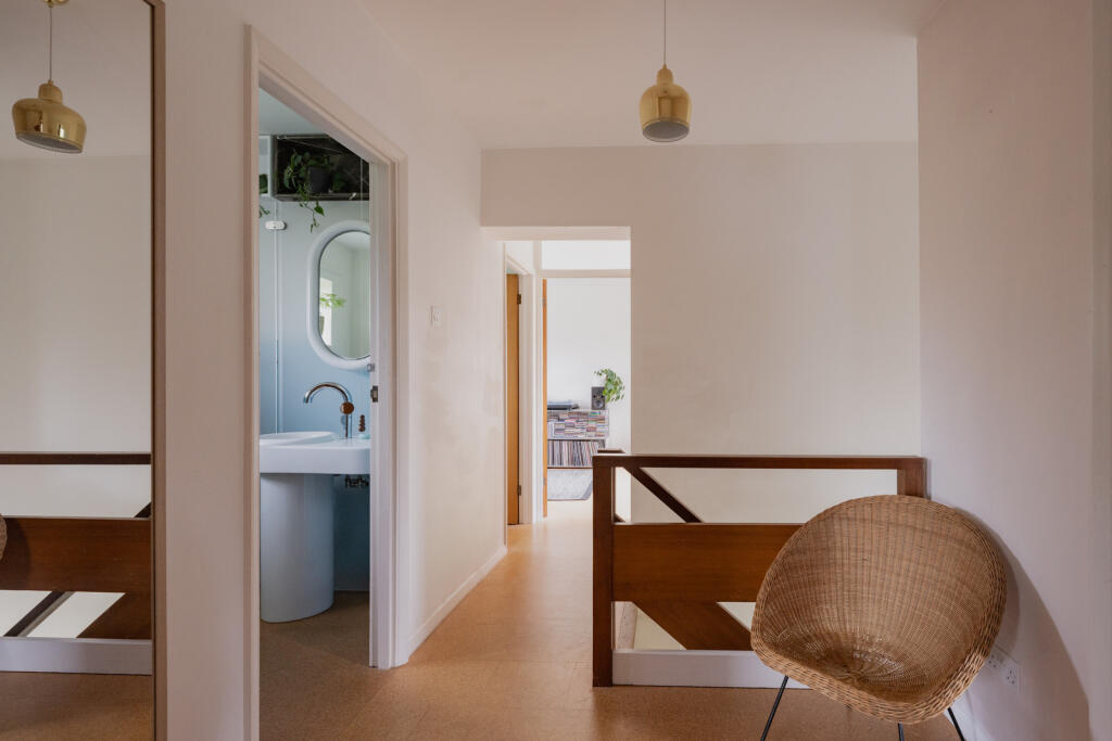 Additional image 20 of The Holdings, The Ryde, Hatfield, Hertfordshire