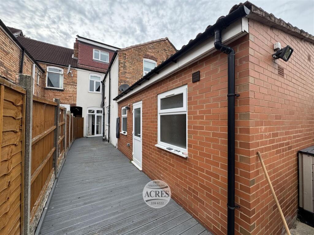 Additional image 38 of Earlsbury Gardens, Handsworth Wood, Birmingham