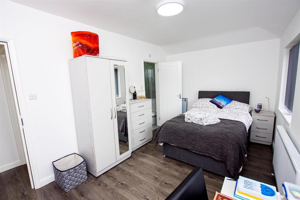 Additional image 25 of Poole Crescent, Birmingham, West Midlands, B17