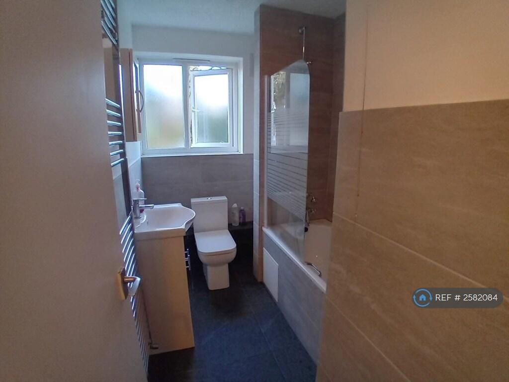 Additional image 8 of Minster Court, Moseley, B13
