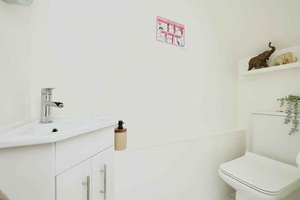 Additional image 7 of Scholars Close, Birmingham