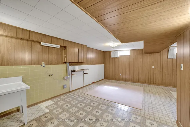 Additional image 32 of 26 Clifton Downs Rd