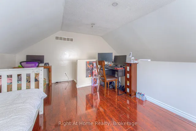 Additional image 19 of 304 Barton St